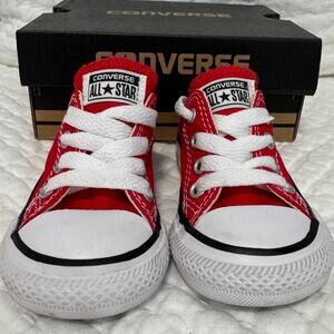 Converse Chuck Taylor All Star Low-Top Sneaker Baby Toddler Red Size 4